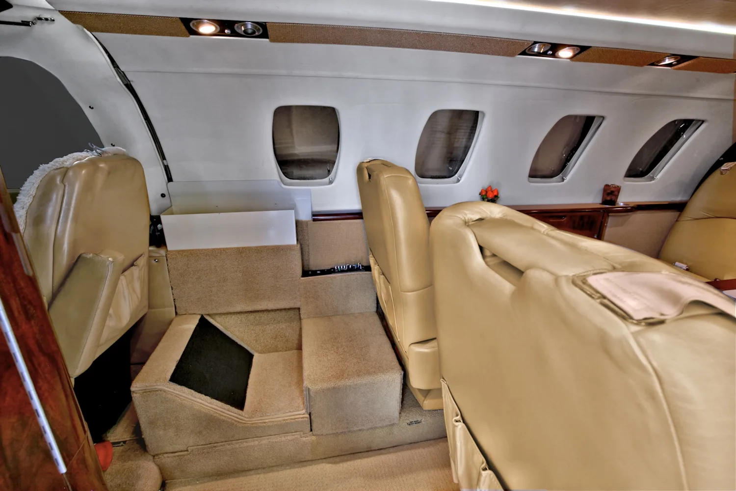 Cabin interior of a 1999 Cessna citationjet sn 525 0304.