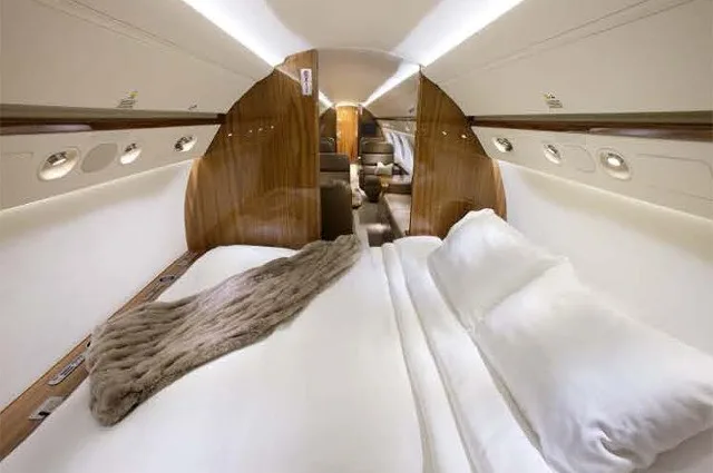 Cabin interior of a 1999 Gulfstream G-V.