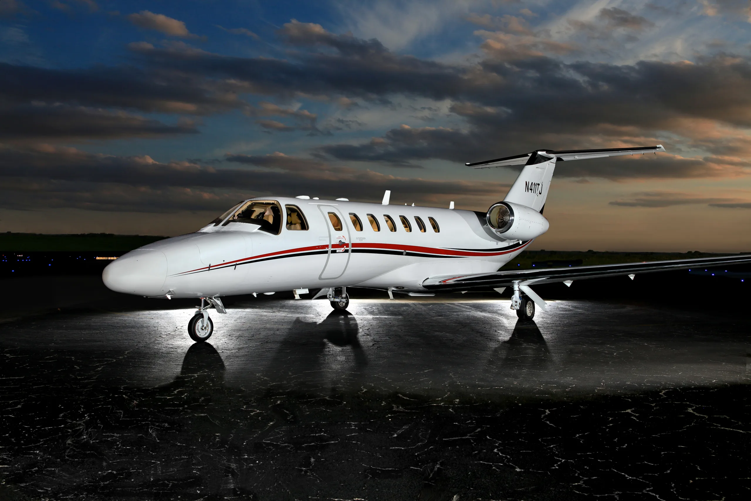 Exterior view of a 2008 Cessna Citation CJ3 525B-0269 –, N411TJ.