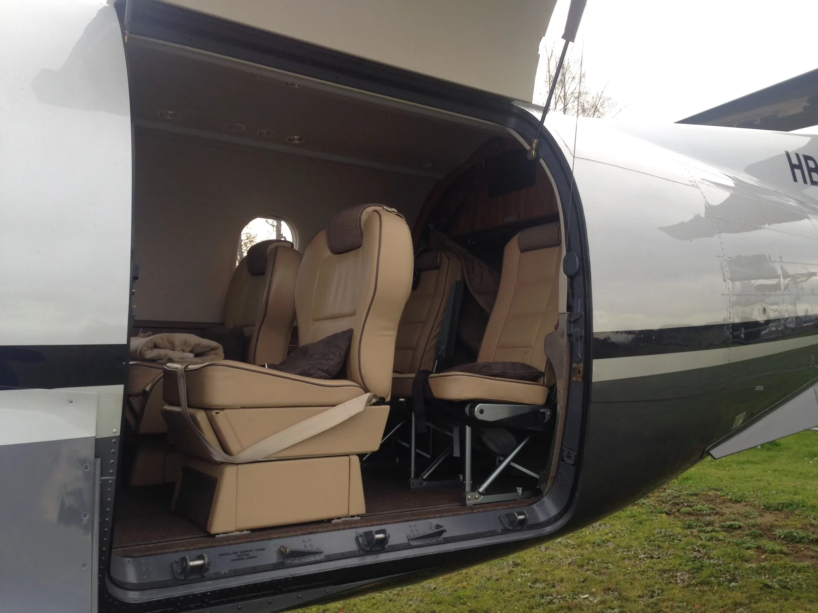 Cabin interior of a 2008 Pilatus PC-12/47 865 N215DK –.
