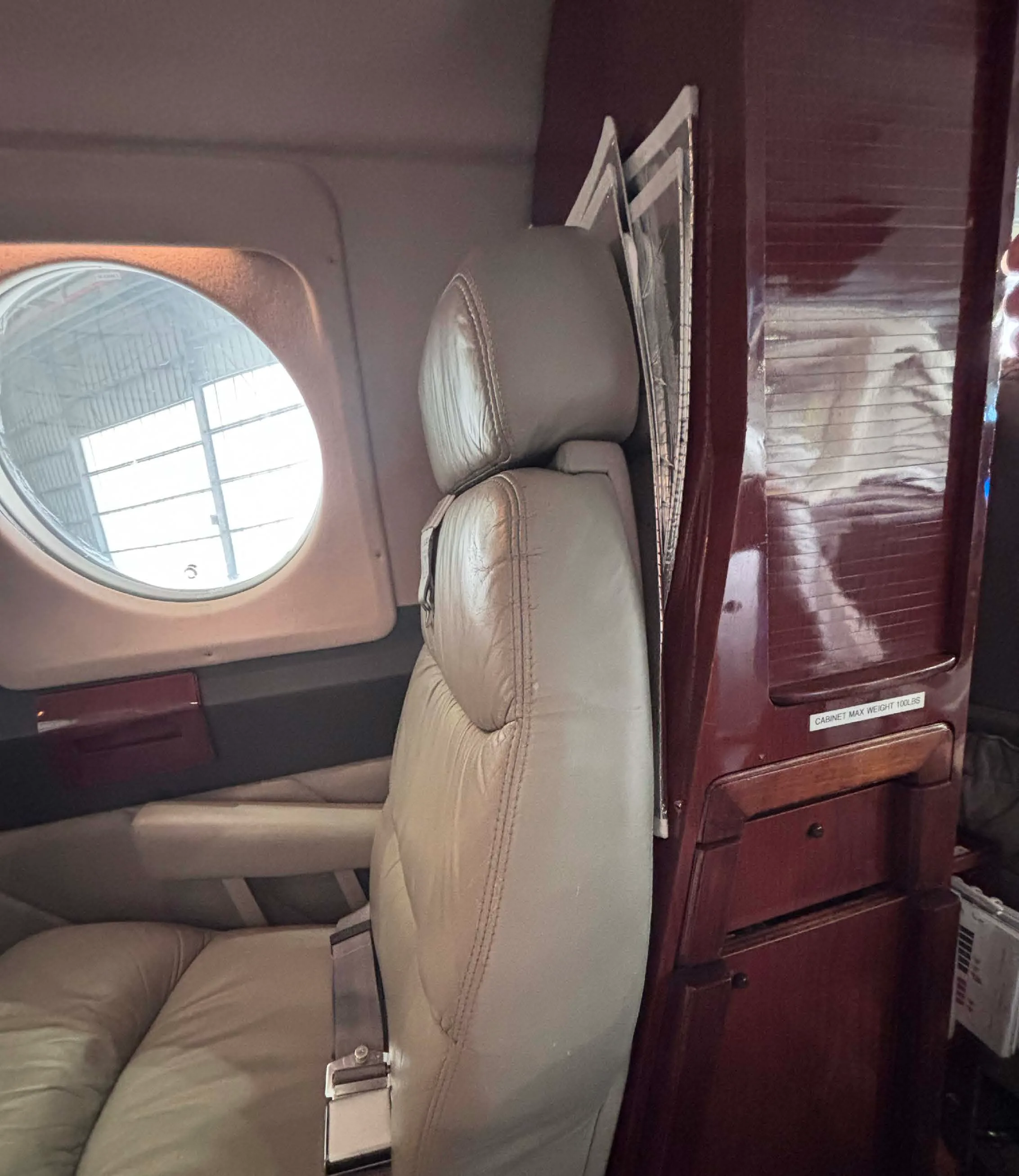 Cabin interior of a 1979 Beechcraft King Air 200.