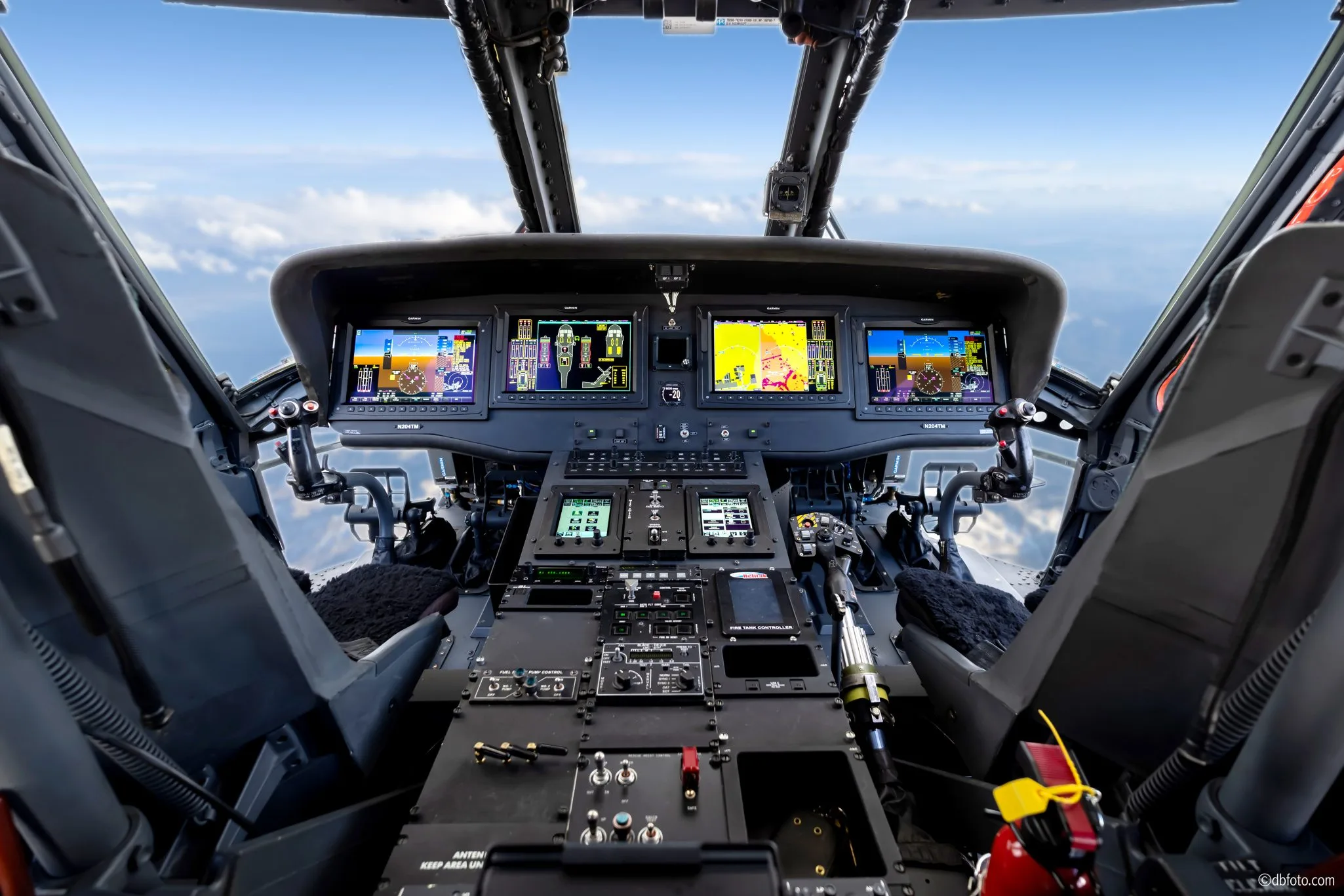 Cockpit and instrument panel of a 1983 Sikorsky UH-60L Black Hawk.