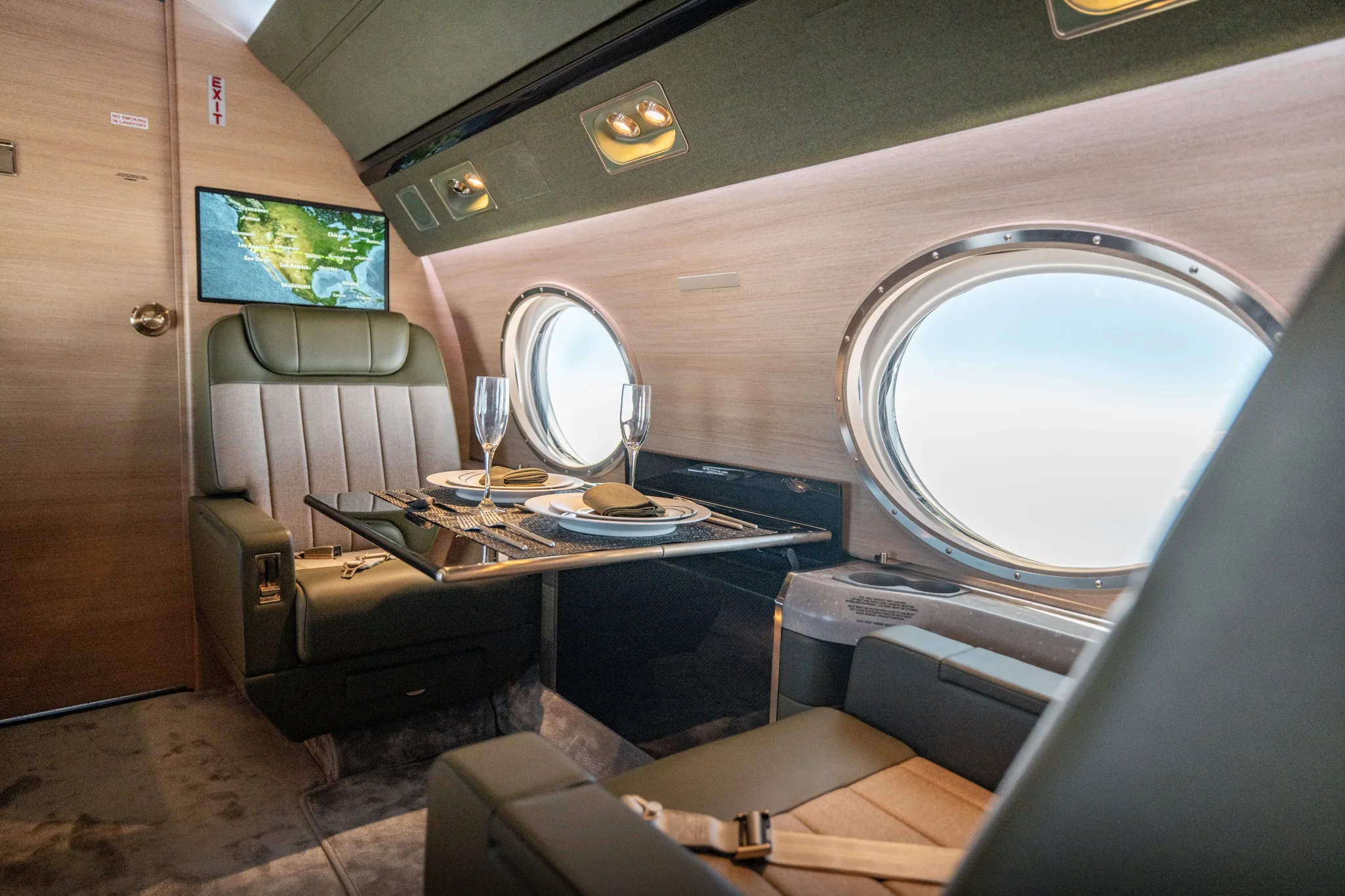 Cabin interior of a 1998 Gulfstream GV.