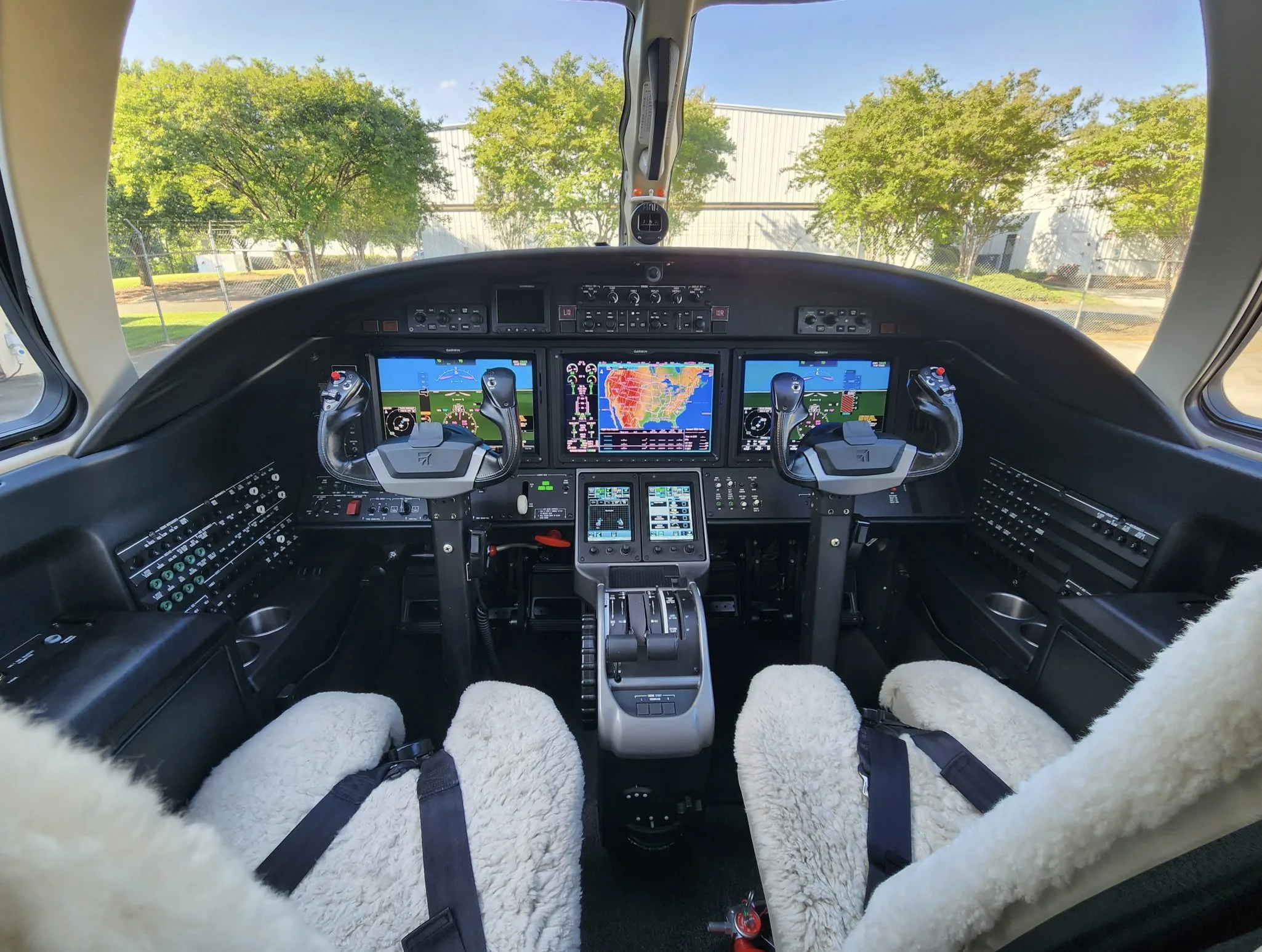 Cockpit and instrument panel of a 2013 Cessna Citation M2.