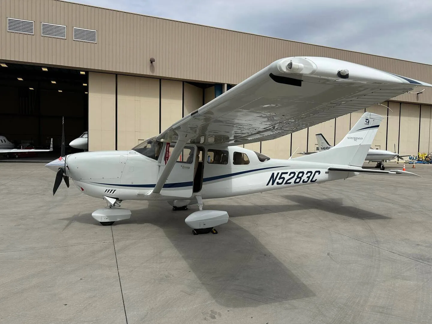2010 CESSNA Turbo T-206H