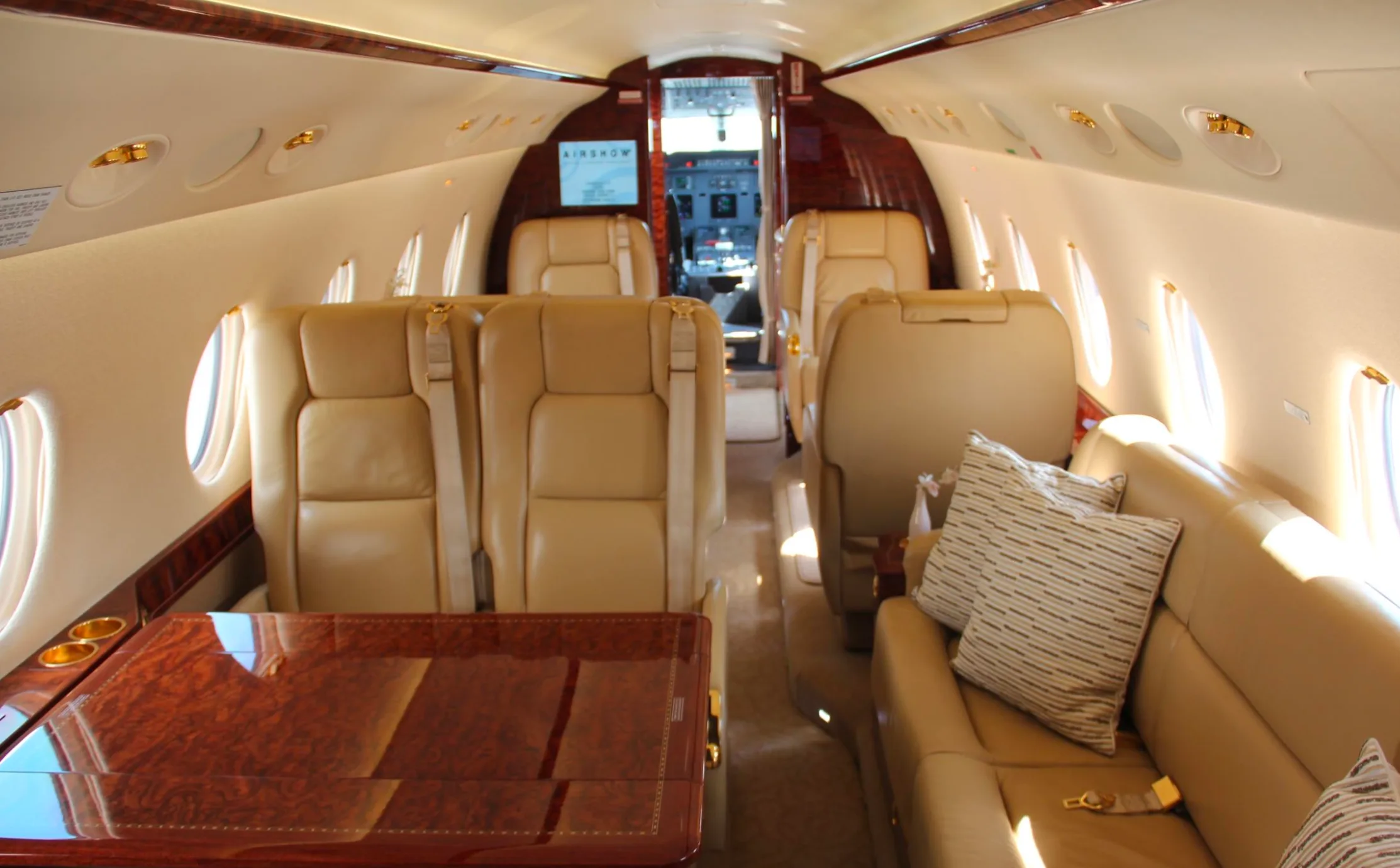 Cabin interior of a Gulfstream G200.