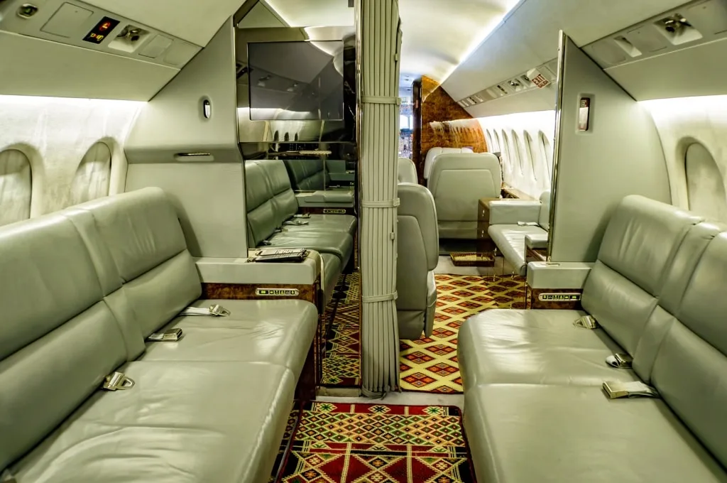 Cabin interior of a Dasault Falcon 900B.