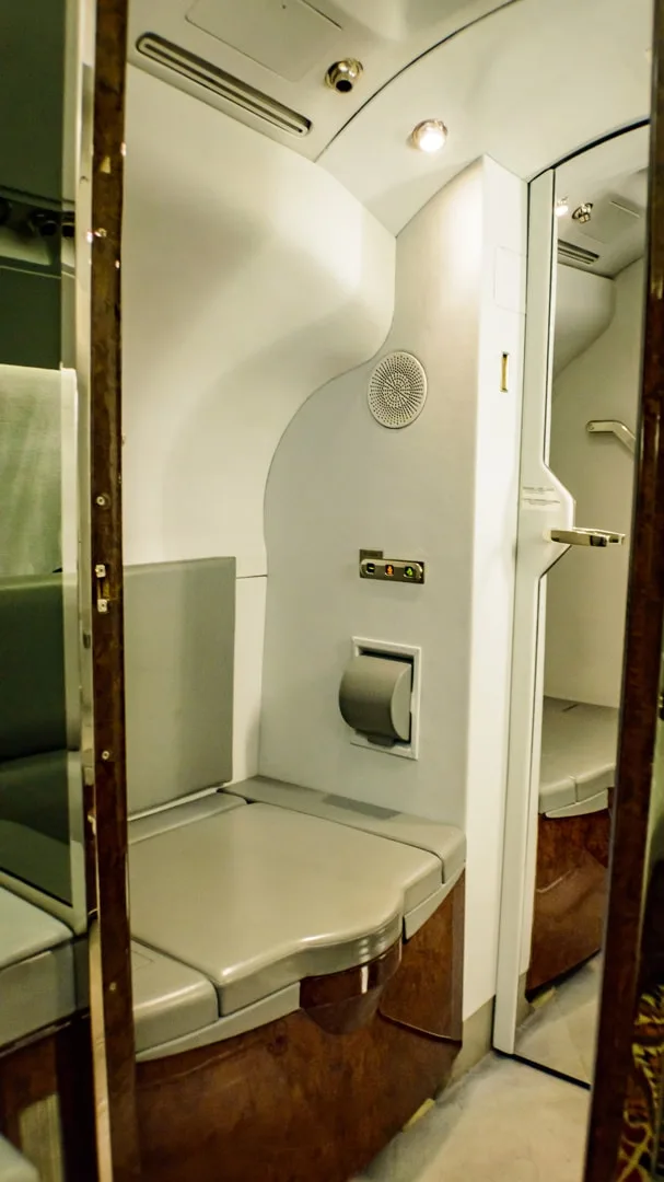 Cabin interior of a Dasault Falcon 900B.