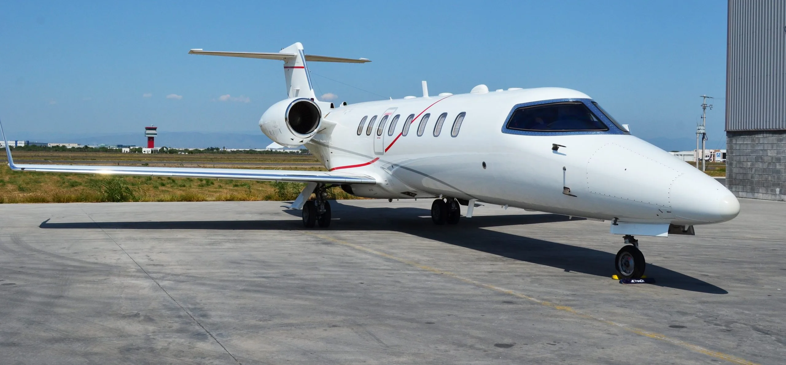 S/N 45-439 N826EP
