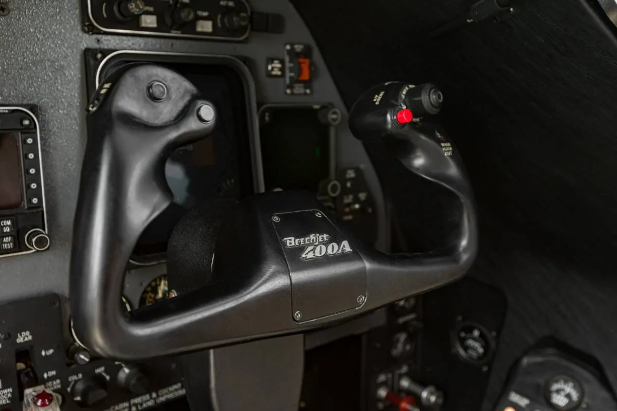 Cockpit and instrument panel of a 1997 Beechcraft Beechjet 400A.