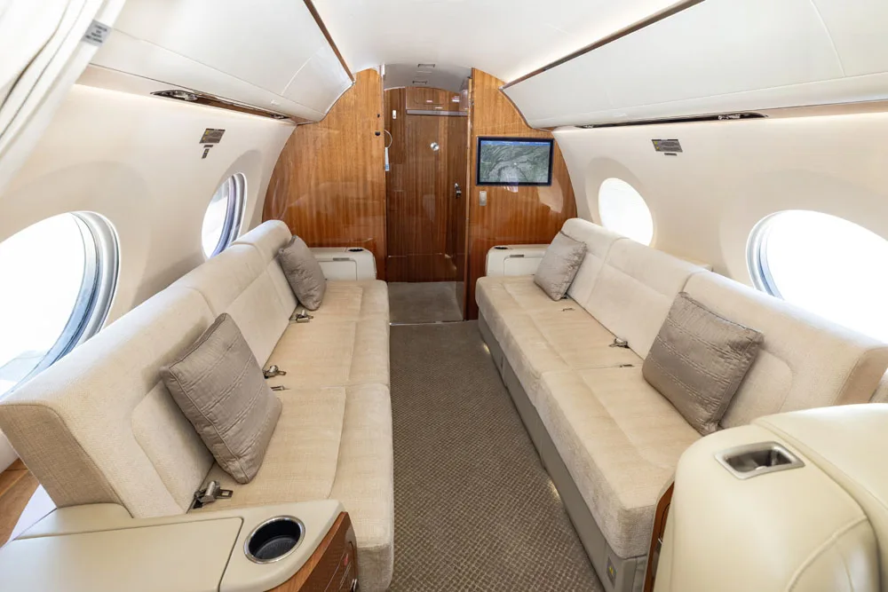 Cabin interior of a 2020 Gulfstream G500.