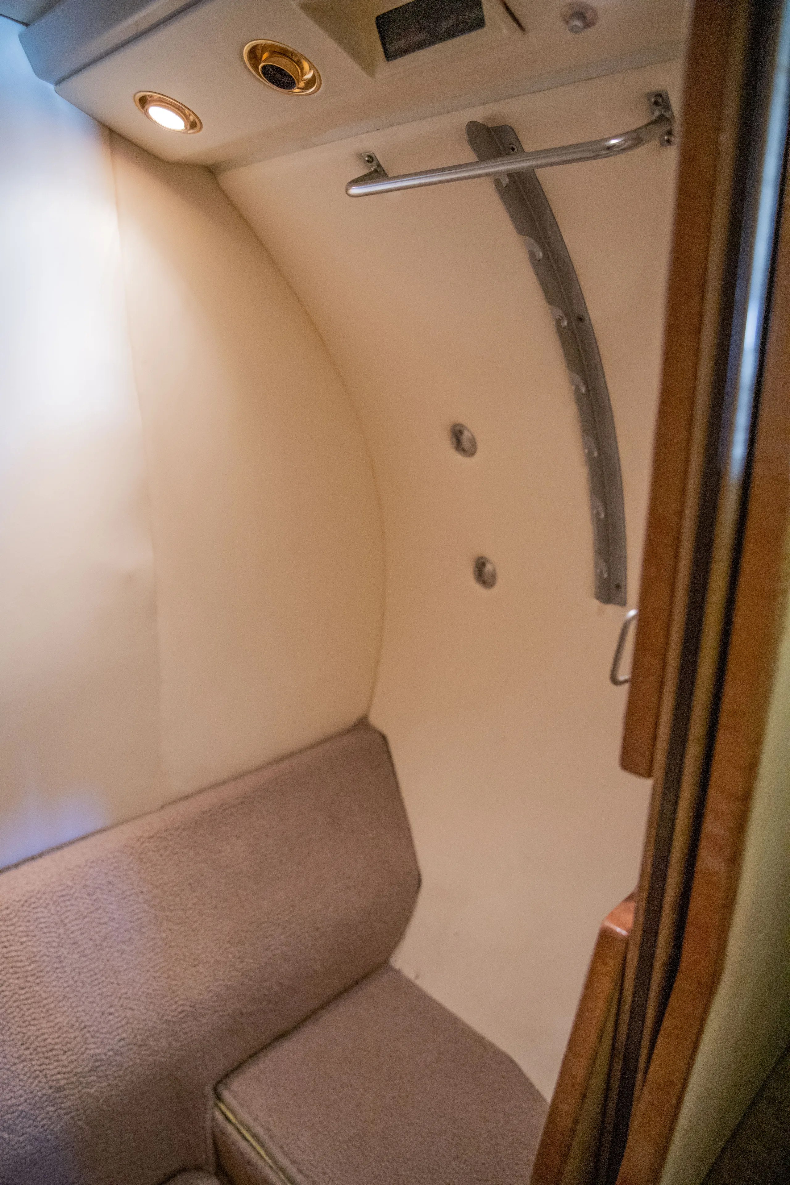 Cabin interior of a Cessna Citation V.