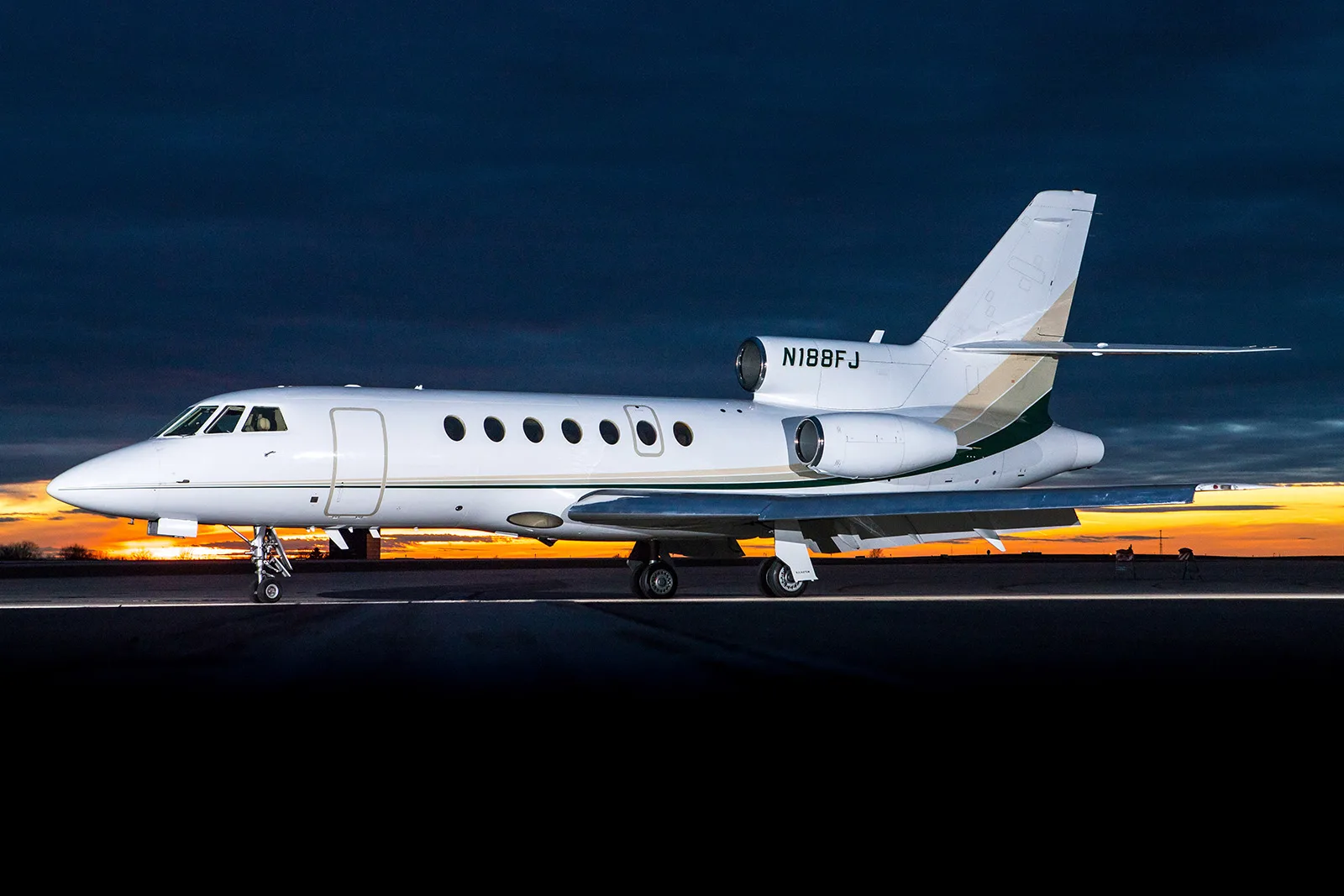 Falcon 50