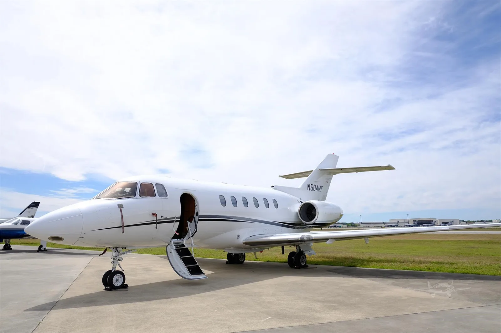 Hawker 800XP