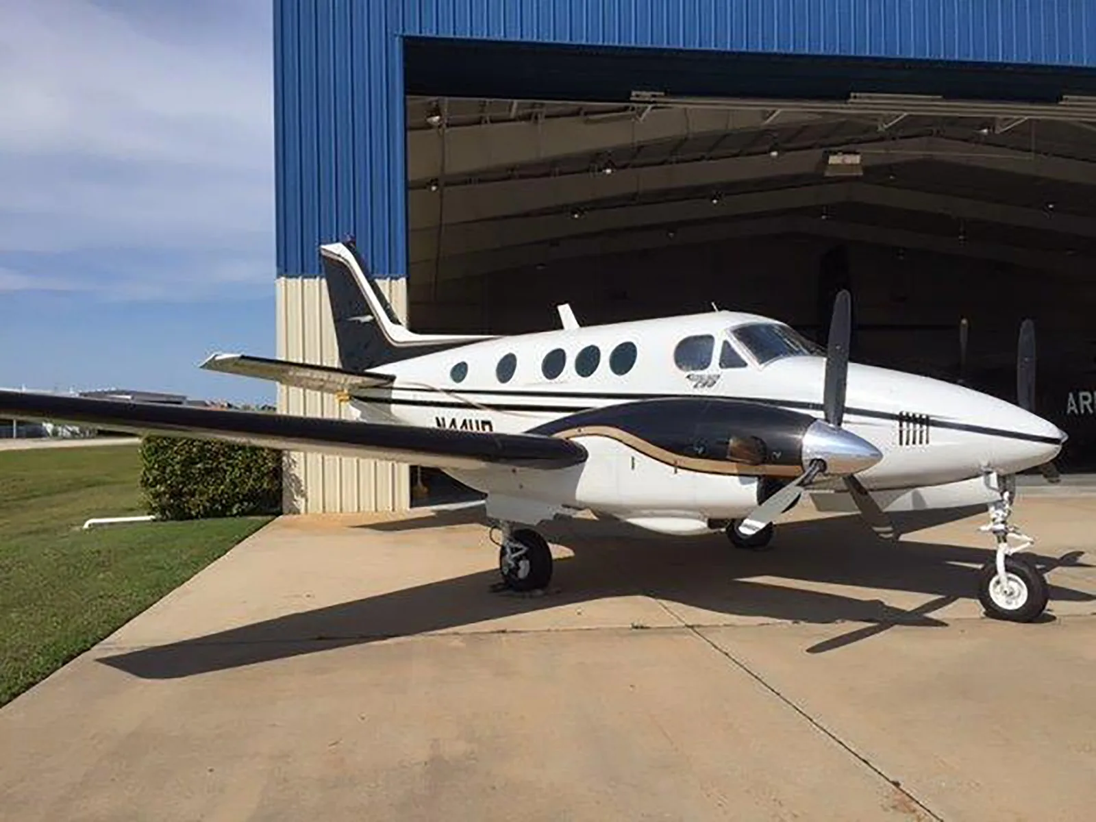 King Air C90