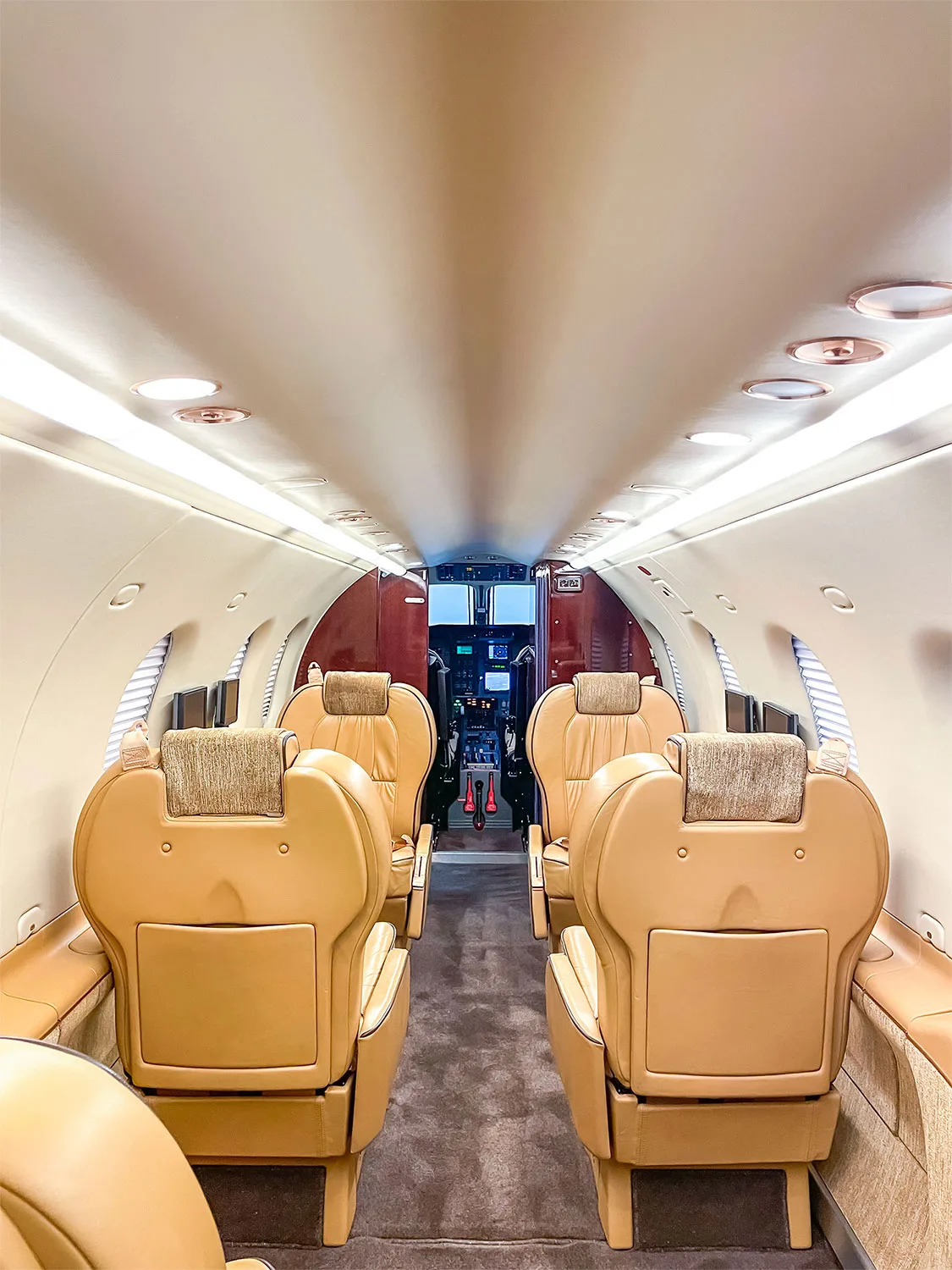 Cabin interior of a 2004 Pilatus PC-12/45.