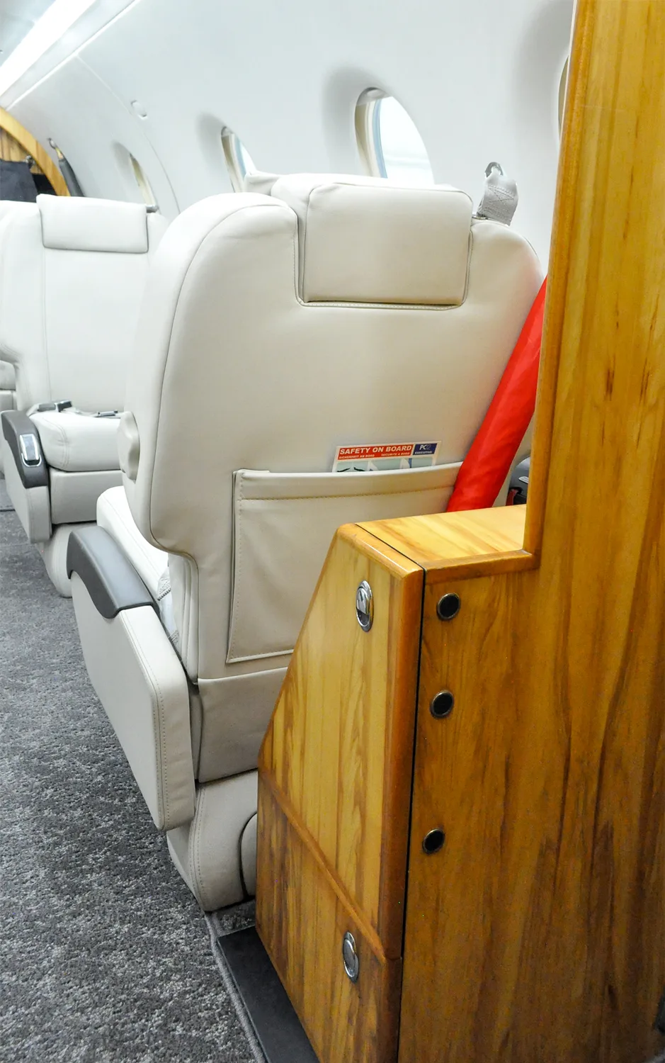 Cabin interior of a 2008 Pilatus PC-12 NG – SN1050.