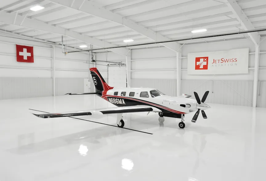 Exterior view of a 2016 Piper M600, N686MA.