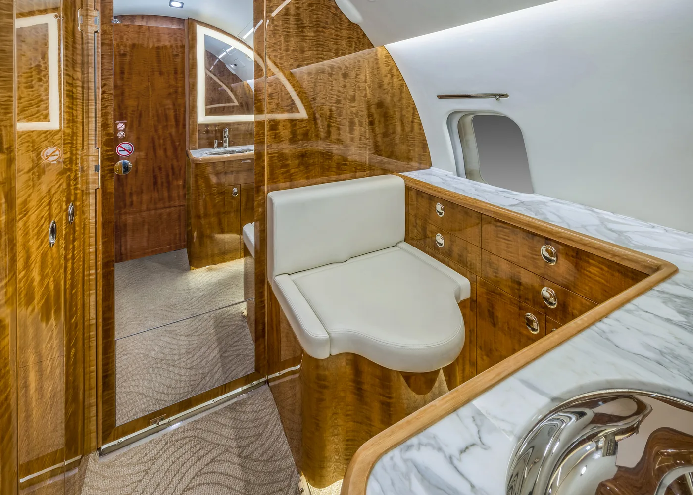 Cabin interior of a Bombardier global express 2.