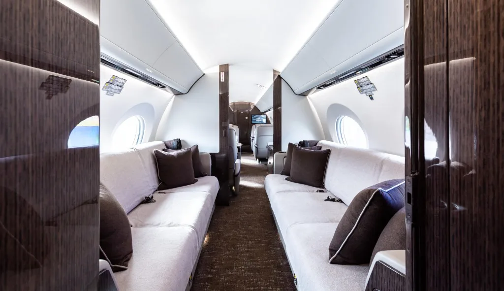 Cabin interior of a Gulfstream Honeywell HGT400.