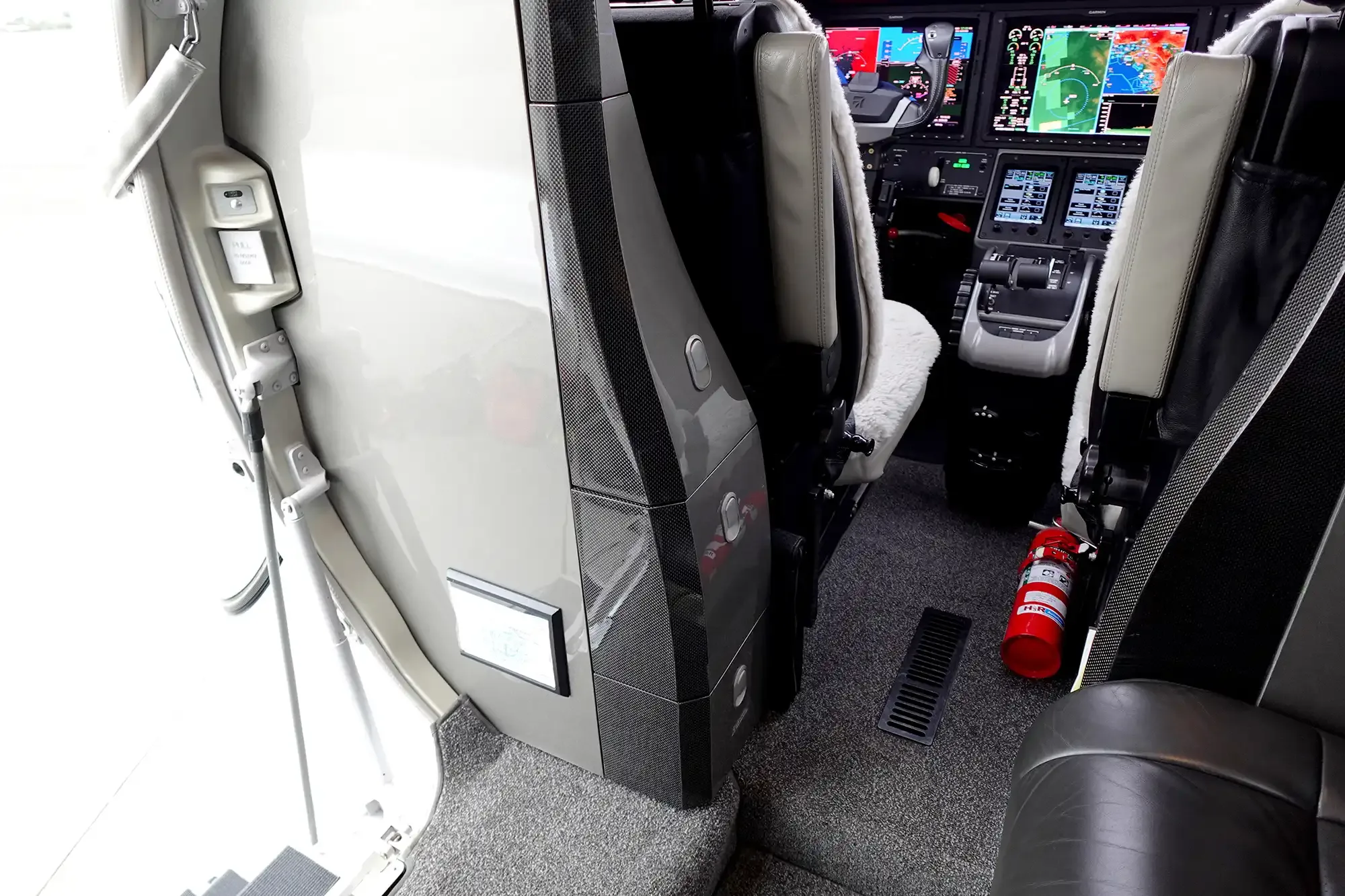 Cockpit and instrument panel of a 2013 Cessna Citation M2 N686JH - Latitude 33 Aviation.