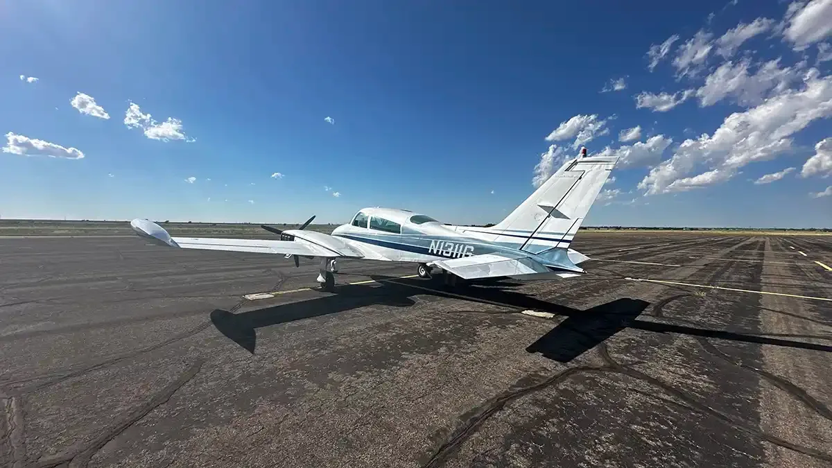 N6282D Cessna 172N Pilot’s Operating Handbook