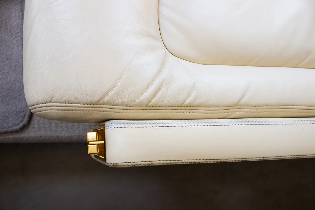 Cabin interior of a 1981 Dassault Falcon 20F-5BR.