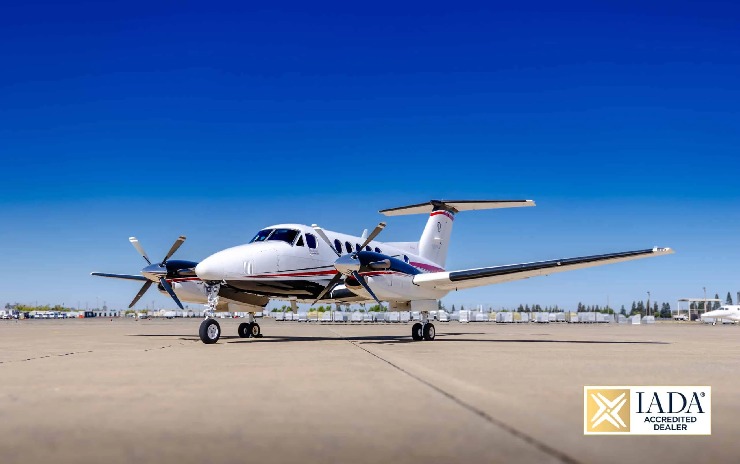 Exterior view of a 1991 Beechcraft KING AIR B200 SN #BB-1393 | Leviate Air Group.