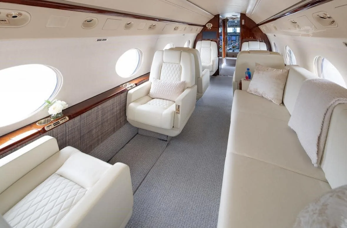 Cabin interior of a 2001 Gulfstream G-IVSP 1450 | Leviate Air Group.