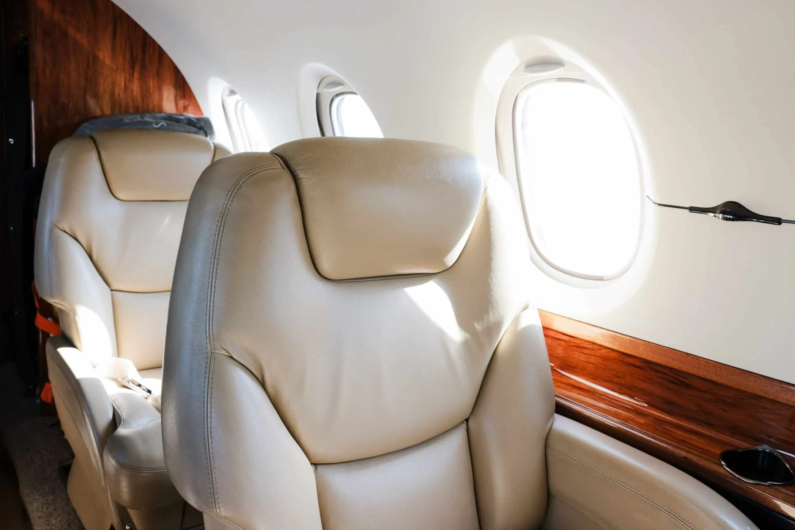 Cabin interior of a 2002 Hawker 800XP | Leviate Air Group.