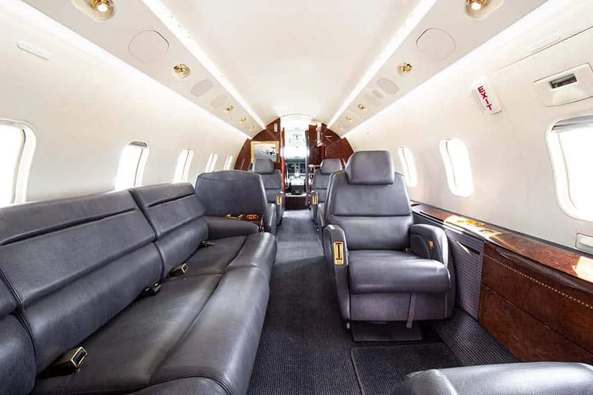 Cabin interior of a 2004 Bombardier Challenger 300 - SN: 20027.