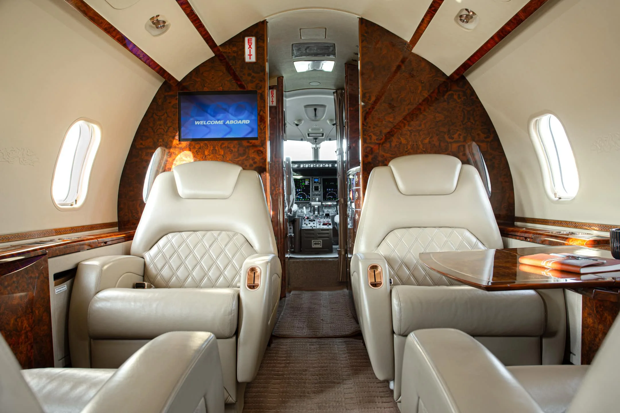 Cabin interior of a 2009 Bombardier CHALLENGER 300.