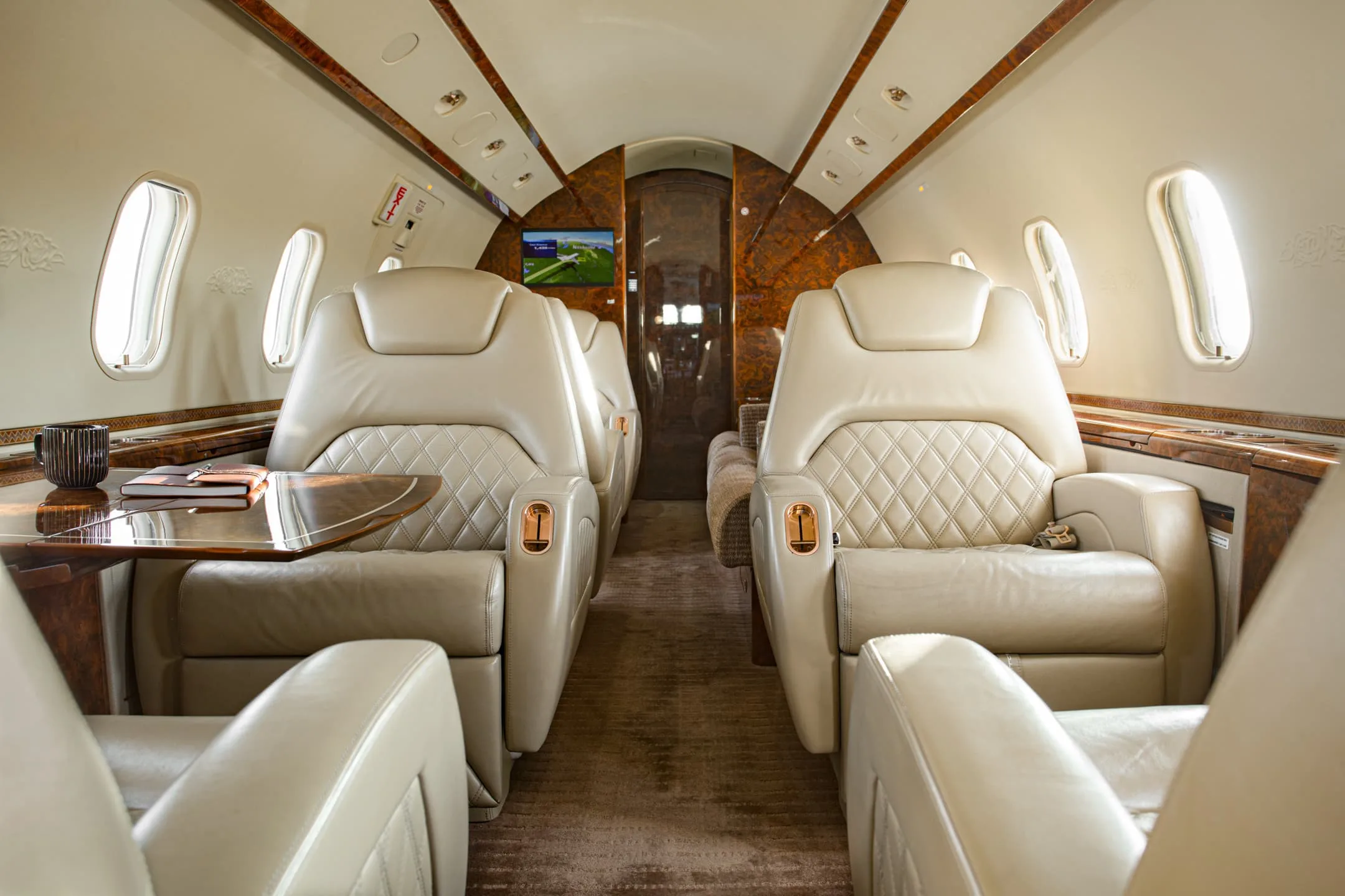Cabin interior of a 2009 Bombardier CHALLENGER 300.