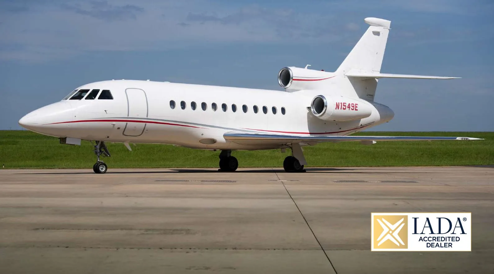 Exterior view of a 2010 Dassault Falcon 900EX EASY SN 219 | Leviate Air Group.