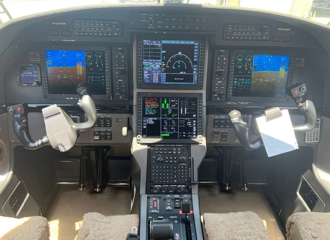Cockpit and instrument panel of a 2010 Pilatus PC-12NG | Leviate Air Group.