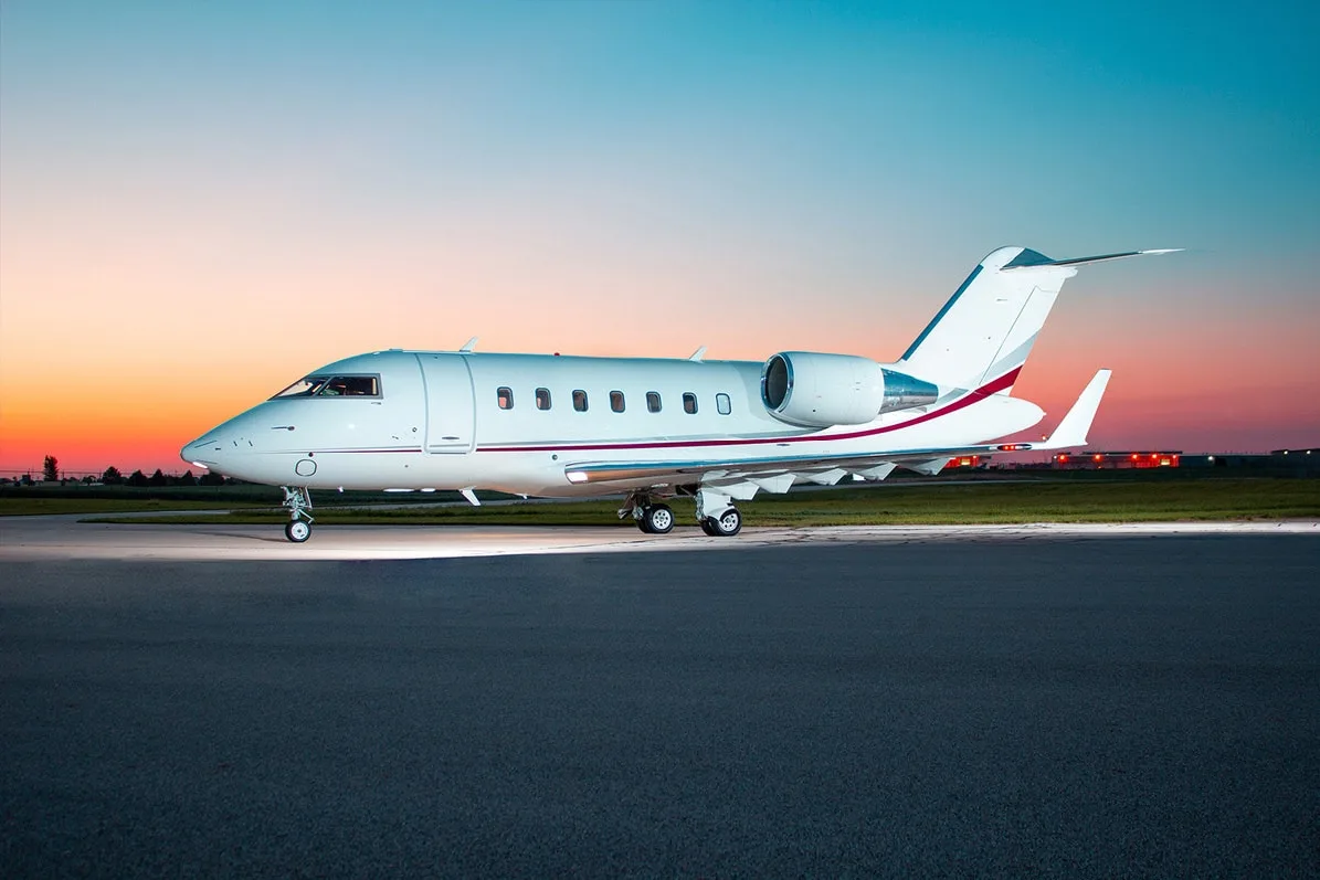 Exterior view of a 2017 Bombardier Challenger 650 | Leviate Air Group.