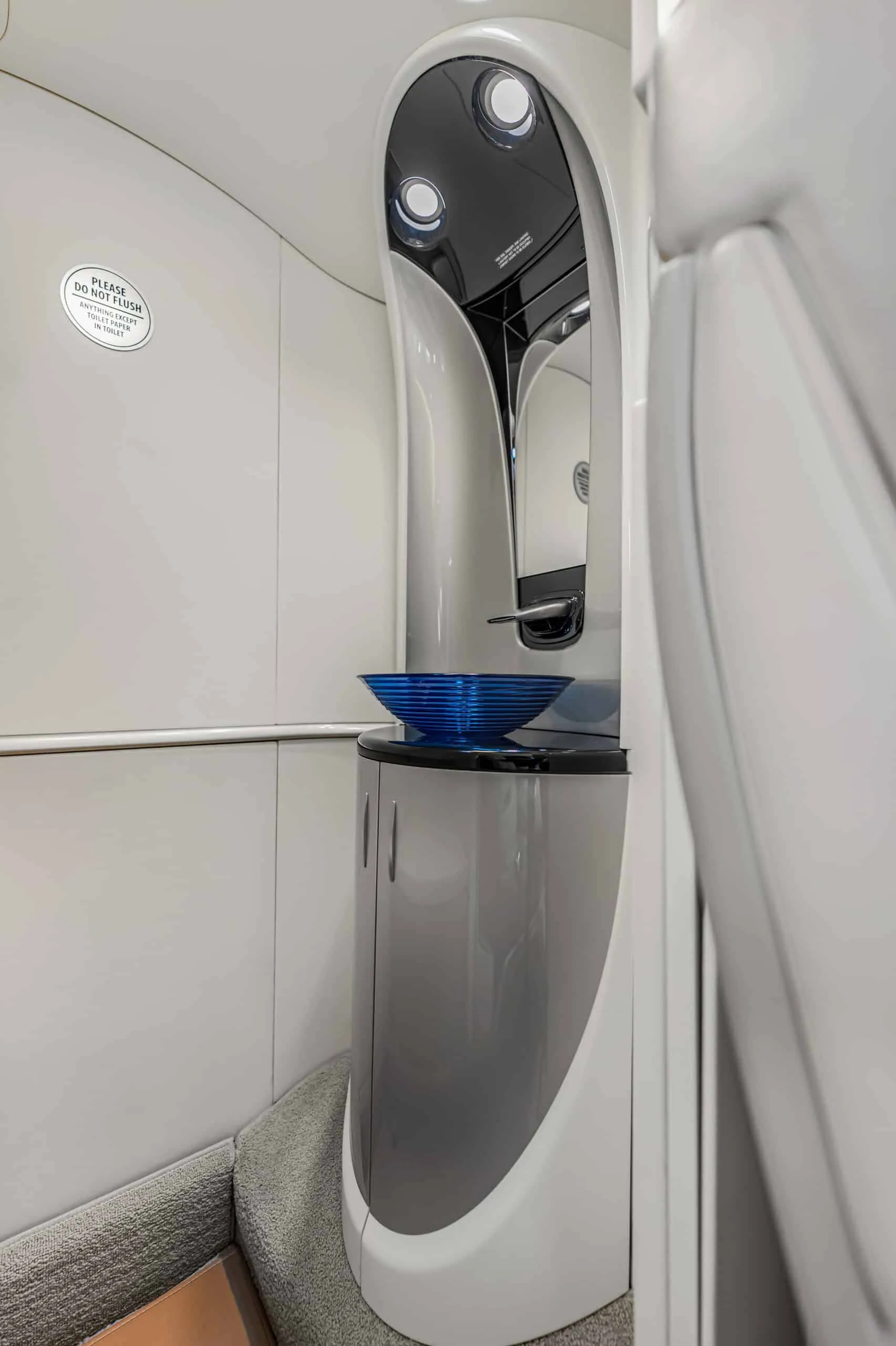 Cabin interior of a 2017 HondaJet HA-420 | Leviate Air Group.