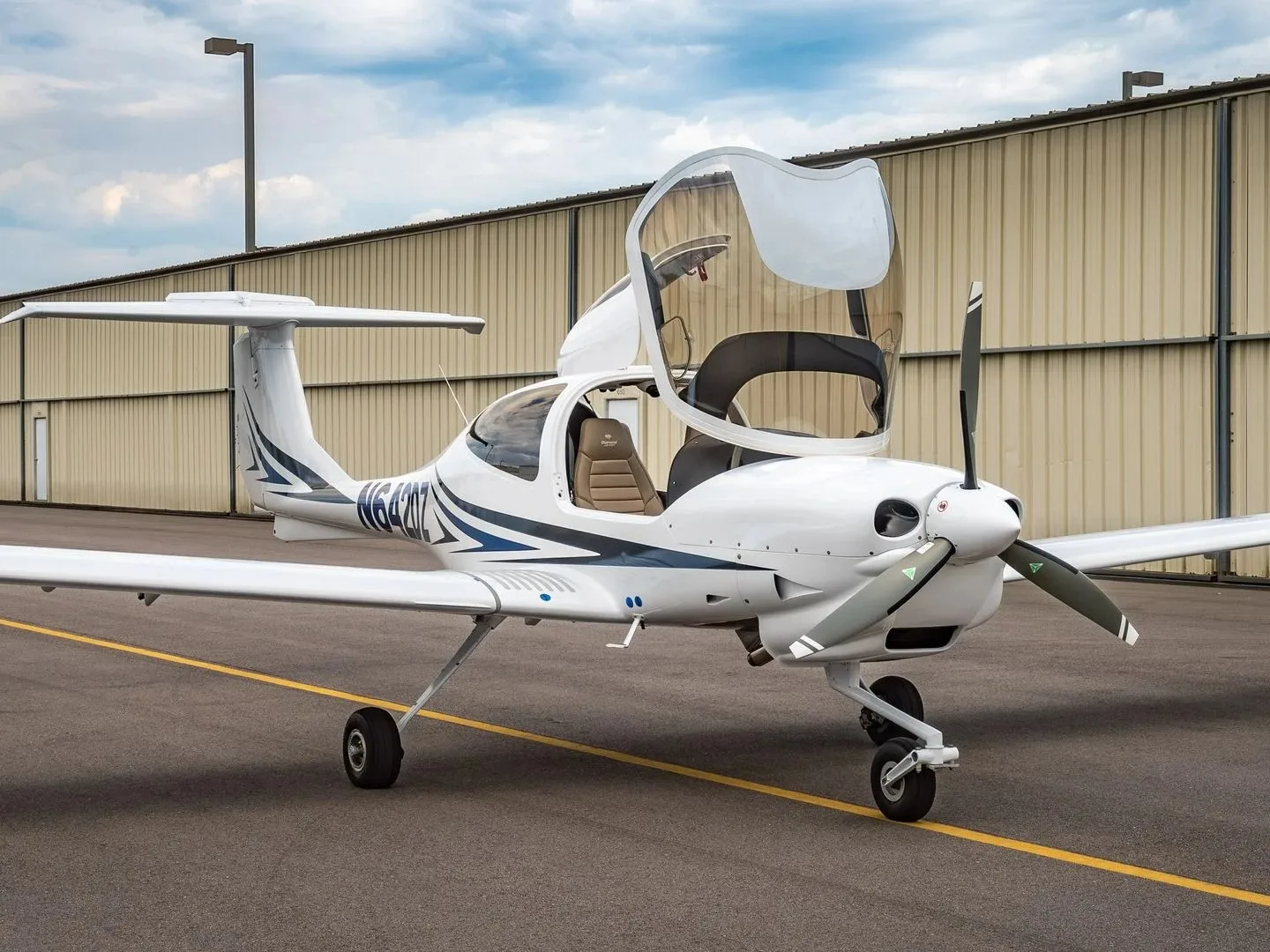 2023 Diamond DA40 NG