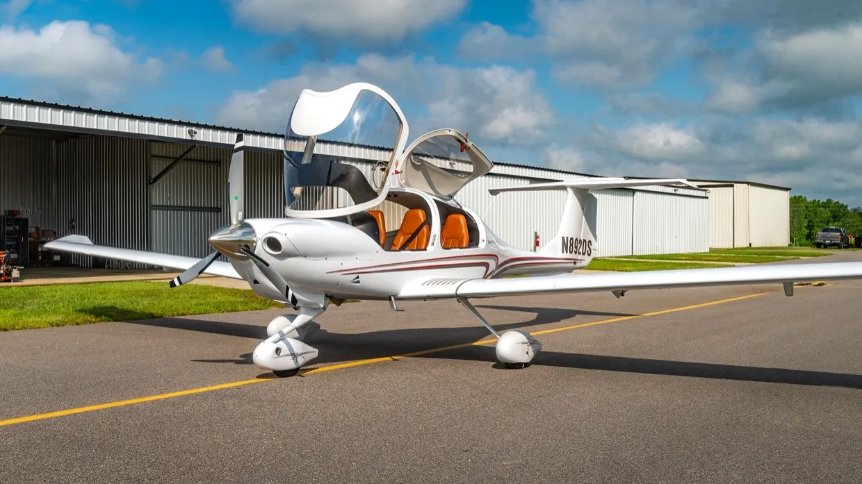 2008 Diamond DA40 XLS