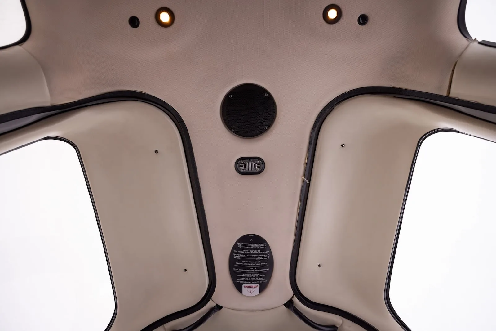 Cabin interior of a 2004 Cirrus SR22 G2.