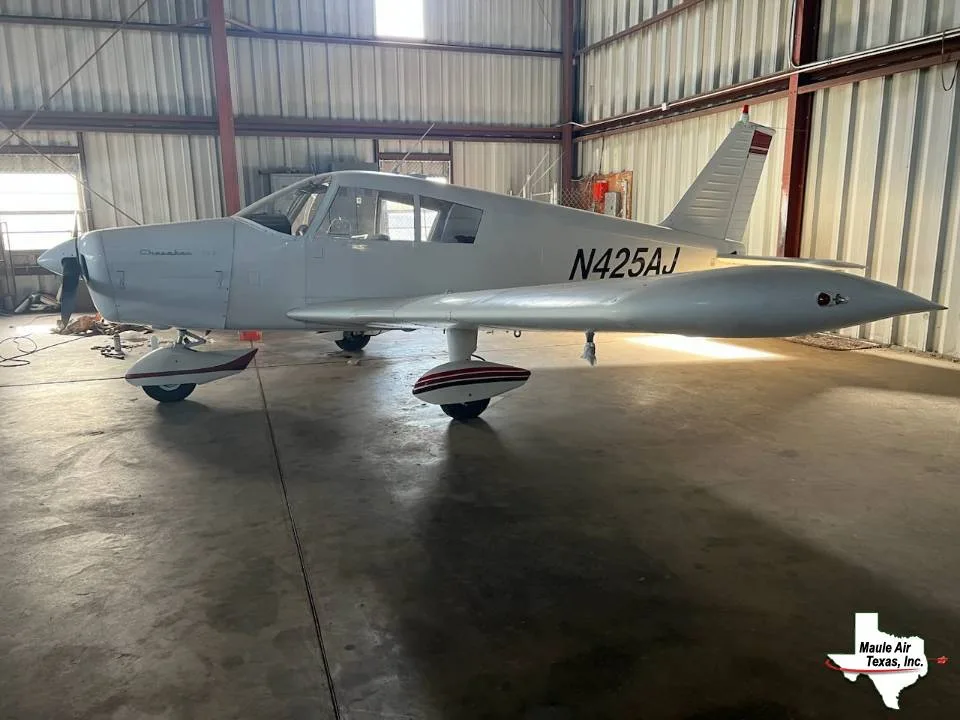 Exterior view of a 1965 Piper PA-28-140.