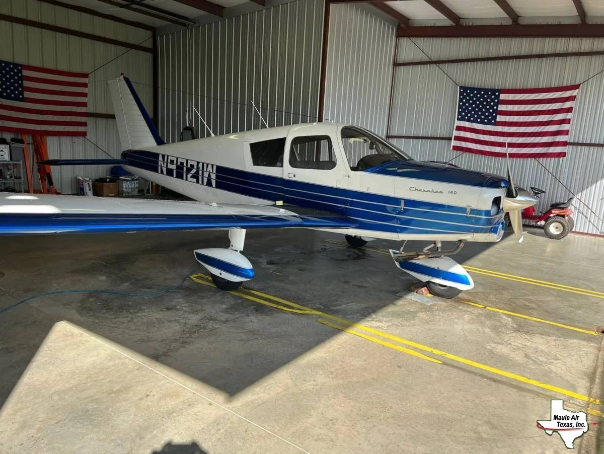 Exterior view of a 1967 Piper Cherokee PA-28-140.