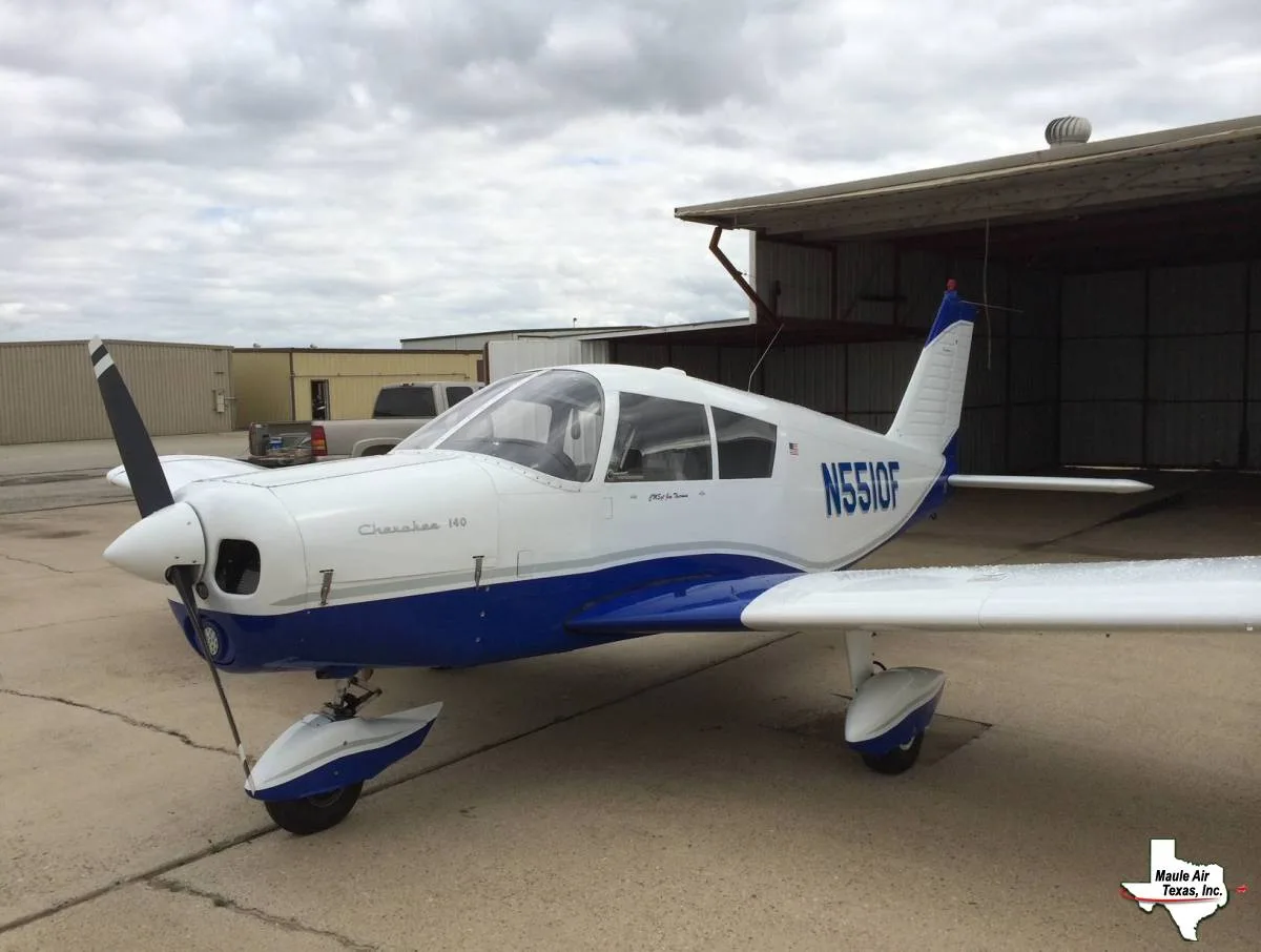 Exterior view of a 1968 Piper Cherokee PA-28-140.