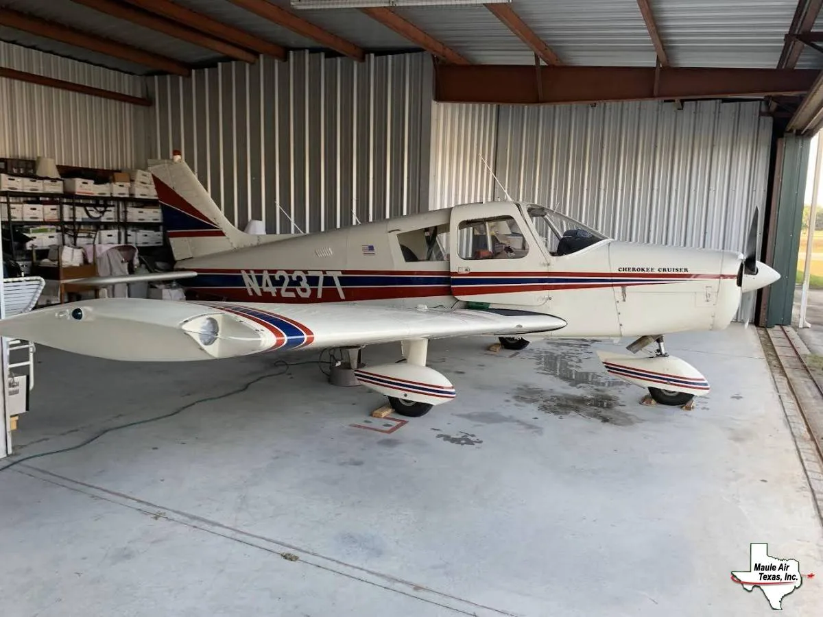 Exterior view of a 1972 Piper Cherokee 140.