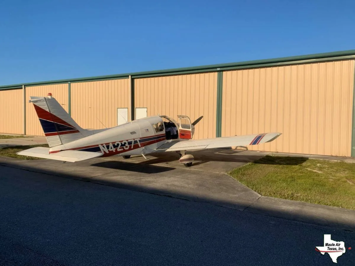 Exterior view of a 1972 Piper Cherokee 140.