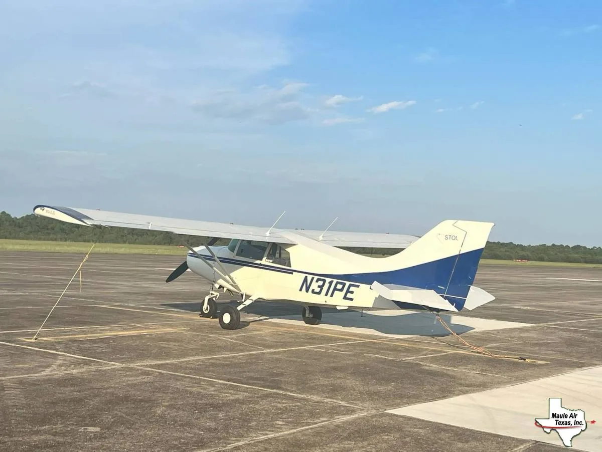 Exterior view of a 1996 Maule MXT-7-180 Star Rocket.