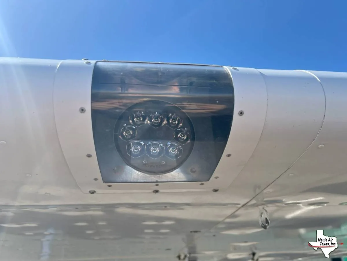 Engine detail of a 2001 Maule Tri Gear MT-7-260.