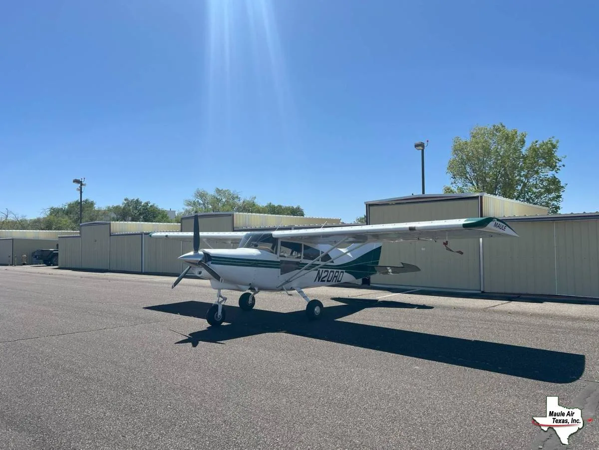 Exterior view of a 2001 Maule Tri Gear MT-7-260.