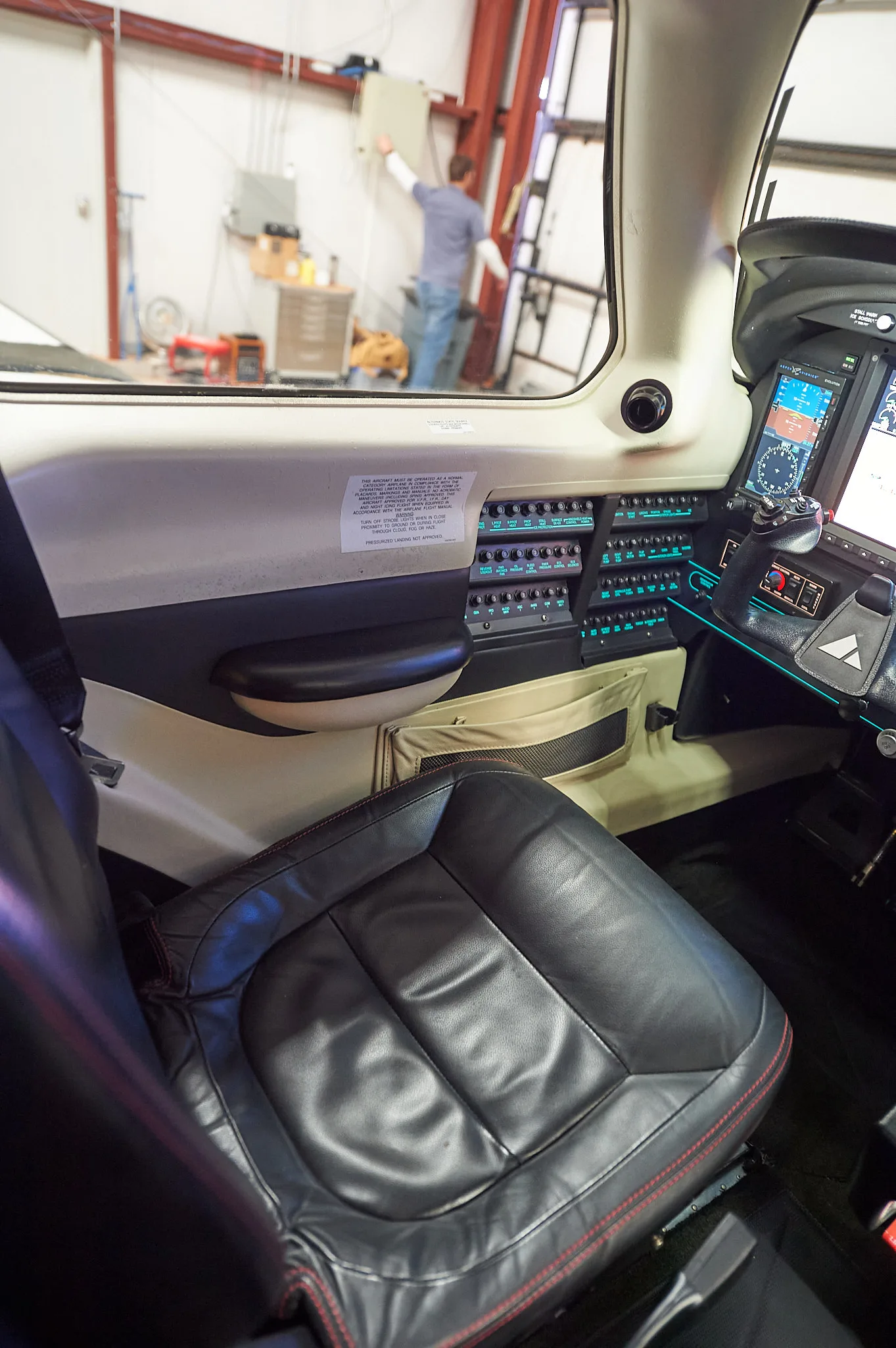 Cabin interior of a 2016 Piper M600 PA46 – 600TP.