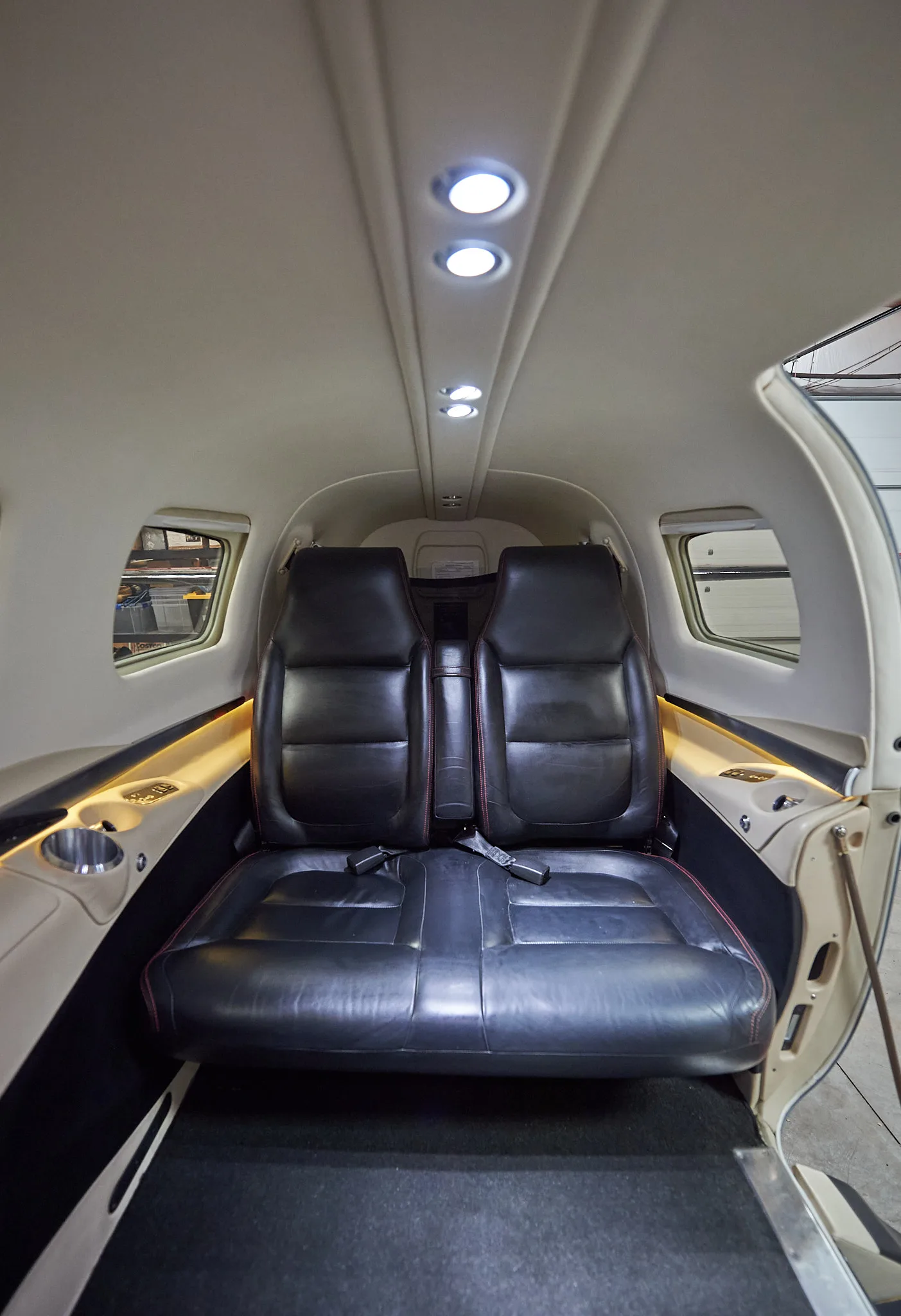 Cabin interior of a 2016 Piper M600 PA46 – 600TP.